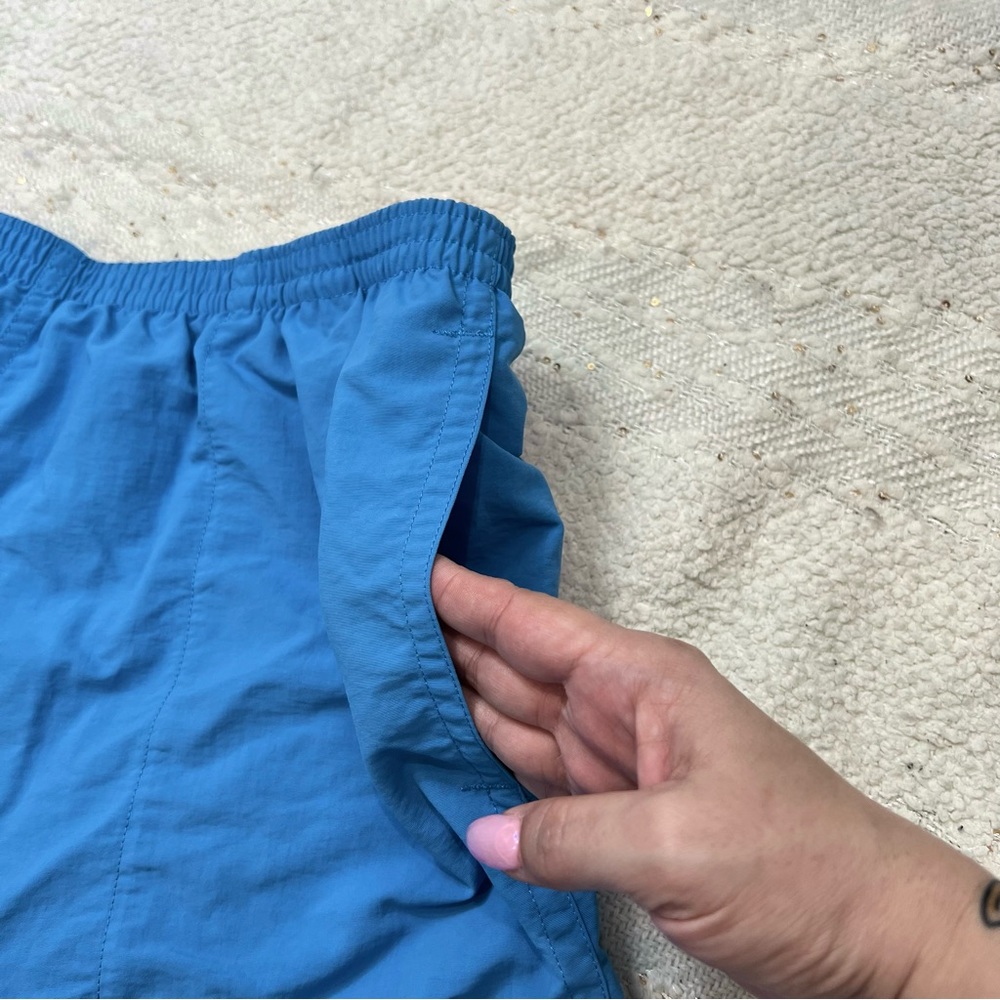 Patagonia BAGGIES men’s blue lined shorts/swim trunks - Picture 3 of 6